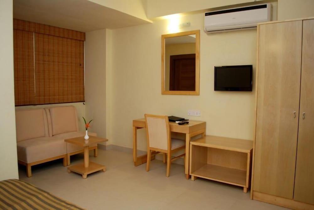 Sandalwood Hotel & Suites Santa Cruz Εξωτερικό φωτογραφία